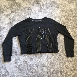 Victoria’s Sport Cropped Crewneck